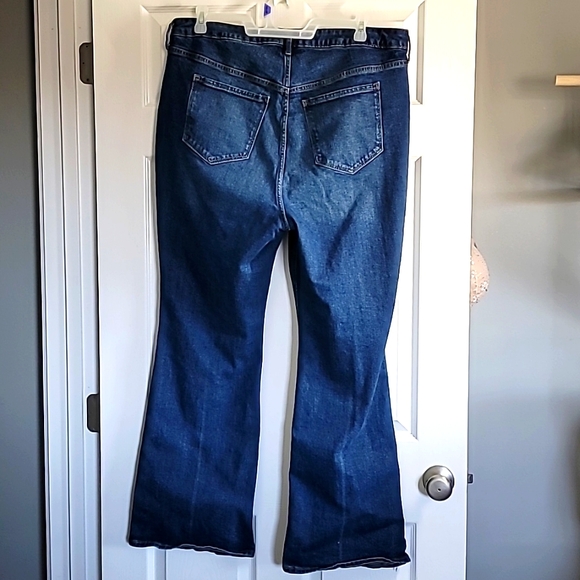 Old Navy sz 20 Flare - Picture 5 of 6